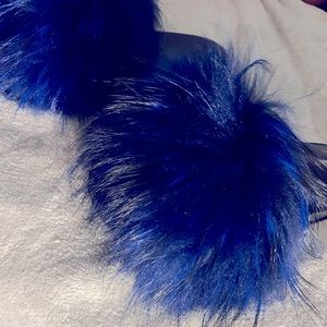 Furry slippers/ Sandals